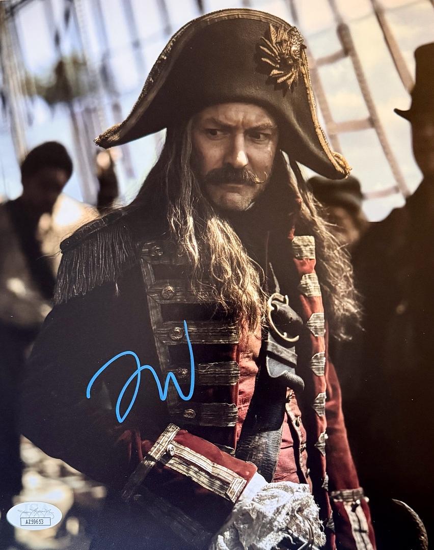 Jude Law signed 8x10 (Peter Pan) - JSA COA